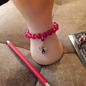 Red sparkle set. Stretch bracelet with adorable angel and vintage earrings.